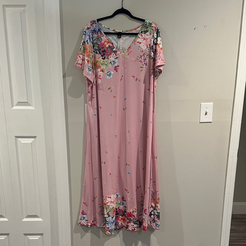 Floral Pink Maxi Dress